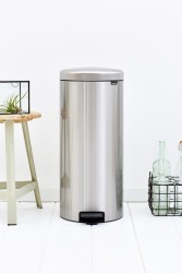 BRABANTIA - NEWICON FPP MATT STEEL PEDALLI ÇÖP KUTUSU 30L (1)
