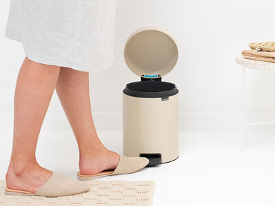  NEWICON SOFT BEIGE PEDALLI ÇÖP KUTUSU 5L