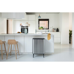 BRABANTIA - BO FPP MATT STEEL HI DOKUNMATİK ÇÖP KUTUSU 2X30L (1)