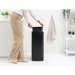 BO MATT BLACK DOKUNMATİK ÇÖP KUTUSU 30L - Thumbnail