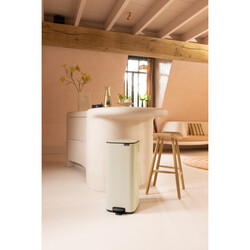 BRABANTIA - BO SOFT BEIGE PEDALLI ÇÖP KUTUSU 30L (1)