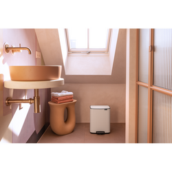 BO WHITE PEDALLI ÇÖP KUTUSU 12L - Thumbnail