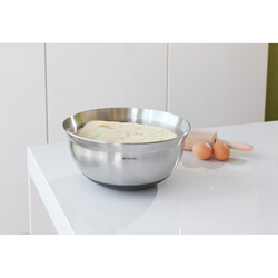 BRABANTIA - MATT STEEL BLACK KARIŞTIRMA KASESİ 3L (1)