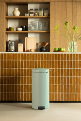 BRABANTIA - NEWICON JADE GREEN PEDALLI ÇÖP KUTUSU 30L (1)