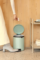 BRABANTIA - NEWICON JADE GREEN PEDALLI ÇÖP KUTUSU 5L (1)