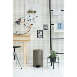 BRABANTIA - NEWICON PLATINUM PEDALLI ÇÖP KUTUSU 12L (1)