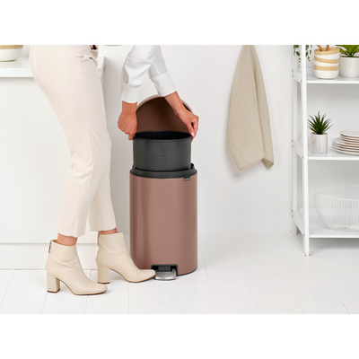 NEWICON SATIN TAUPE PEDALLI ÇÖP KUTUSU 20L