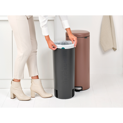 NEWICON SATIN TAUPE PEDALLI ÇÖP KUTUSU 30L
