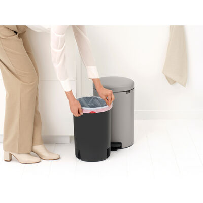NEWICON SOFT GREY PEDALLI ÇÖP KUTUSU 20L