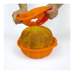 LEKUE TURUNCU SİLİKON HALLOWEEN BALKABAĞI ŞEKİLLİ 3D KEK KALIBI - Thumbnail