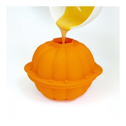 LEKUE TURUNCU SİLİKON HALLOWEEN BALKABAĞI ŞEKİLLİ 3D KEK KALIBI - Thumbnail