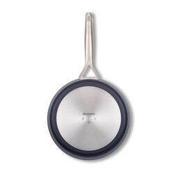 BRABANTIA - ZENN RECYCLED SİYAH ÇELİK SAPLI TAVA 24CM (1)