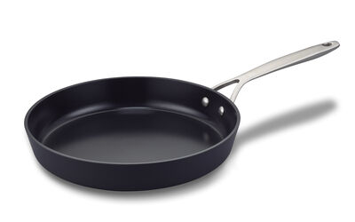 ZENN RECYCLED SİYAH ÇELİK SAPLI TAVA 28CM